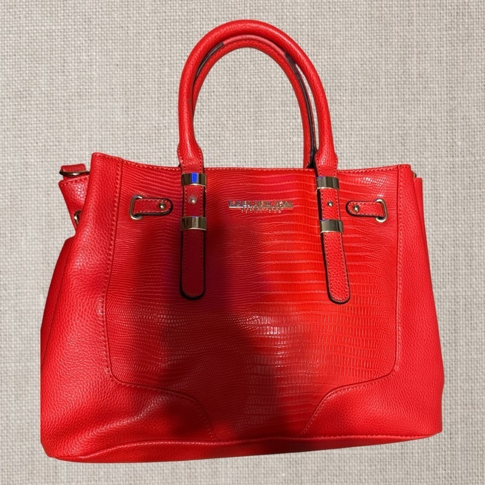 Jones New York Coral Leather Bag| Textured Tote | Gold Hardware |Statement Bag